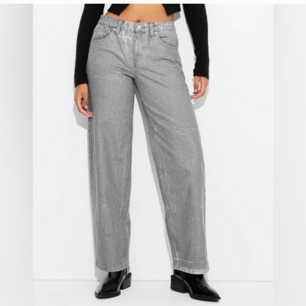 NWT Wild Fable Sparkle Dot Mid Rise Relaxed Straight Jeans Size 2